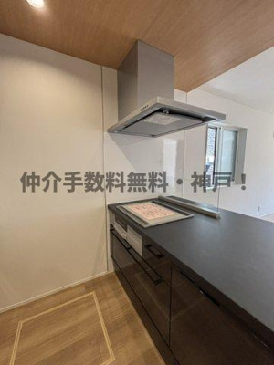 【キッチン】 | 神戸市西区福吉台2丁目　新築戸建1号棟　仲介手数料無料！ | キッチンでお料理をお楽しみください