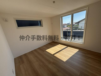 【洋室】 | 神戸市西区福吉台2丁目　新築戸建1号棟　仲介手数料無料！ | 広々とした洋室です