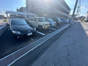 【駐車場】