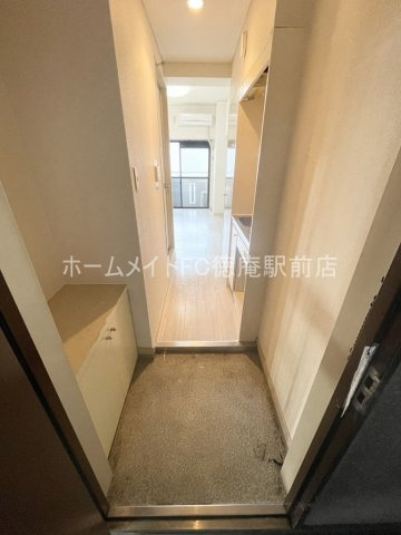 エクセルシオール長田の玄関