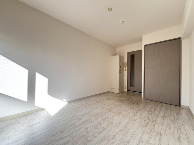 フェニックスの洋室