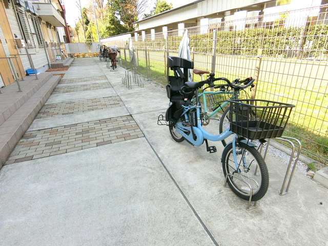 エーデルガーデン小金井の駐車場|★駐輪場★