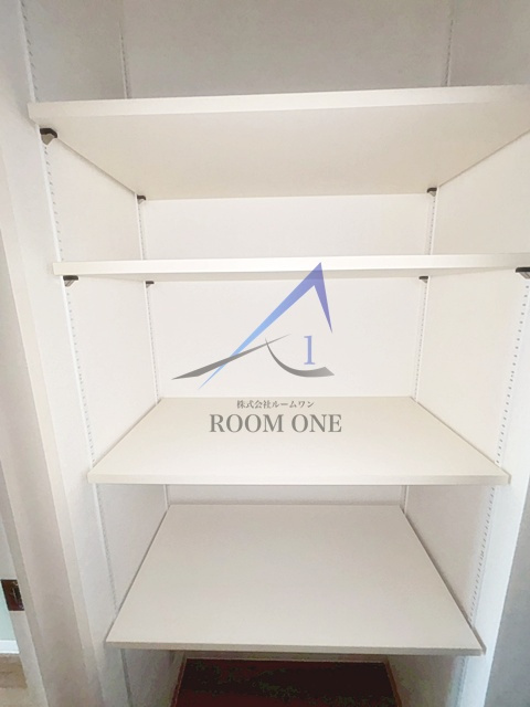 ベル・ブライトのその他