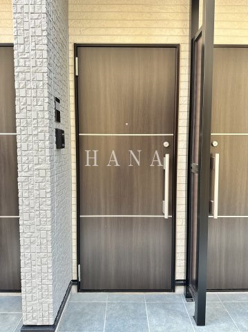 Reberty竹ノ塚の玄関