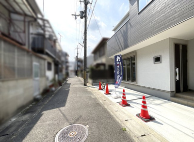 【前面道路含む現地写真】 | 伏見区向島庚申町　新築戸建