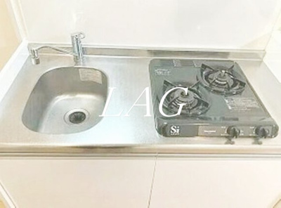 【キッチン】 | トライアングル旗の台 | キッチンです。