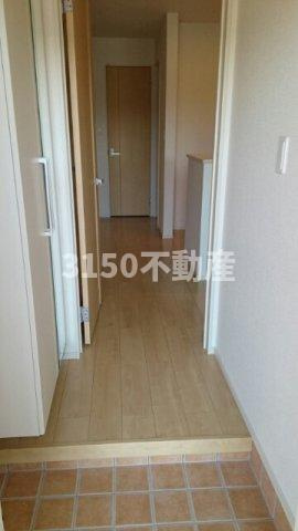 プリートⅡの玄関|明るい玄関です