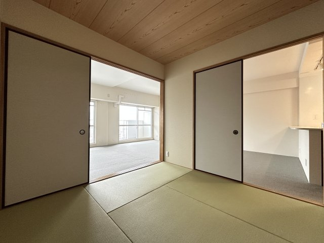 朝霧パーク・ホームズの和室