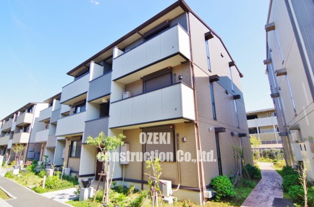 ロイジェントパークスレイクタウンN