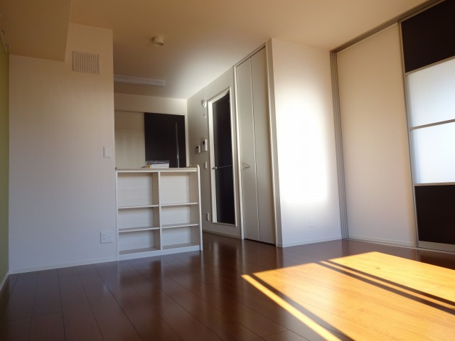 和　弐番館の居間・リビング