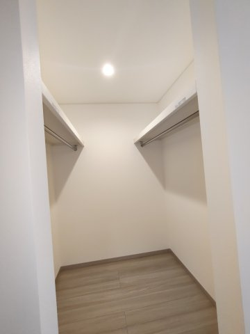 坂井市丸岡町今福　新築戸建Aの収納