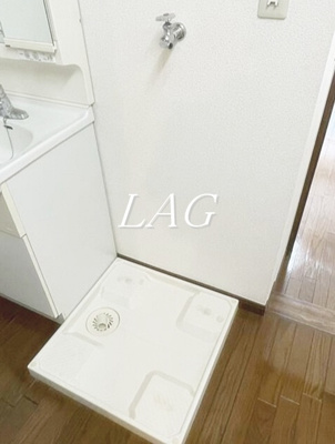 【設備】 | 佐々木ビル | 洗濯機置場です。