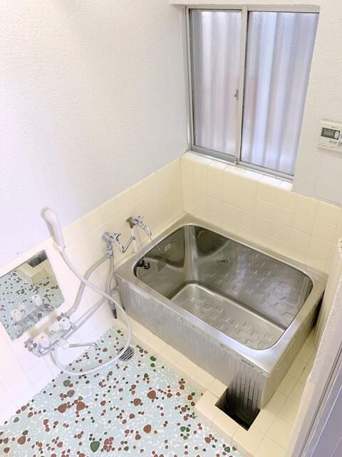 ハイツ松桂(ハイツショウケイ)の浴室