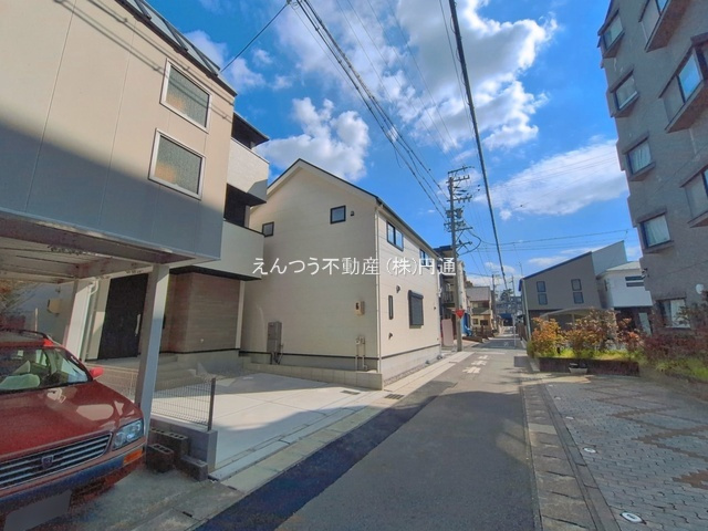 KEIAI GRACE鳴海町5期の前面道路含む現地写真