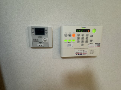 【セキュリティ】 | ヒルサイドパレス | 画像は別部屋のものです。相違がある場合、現況優先。