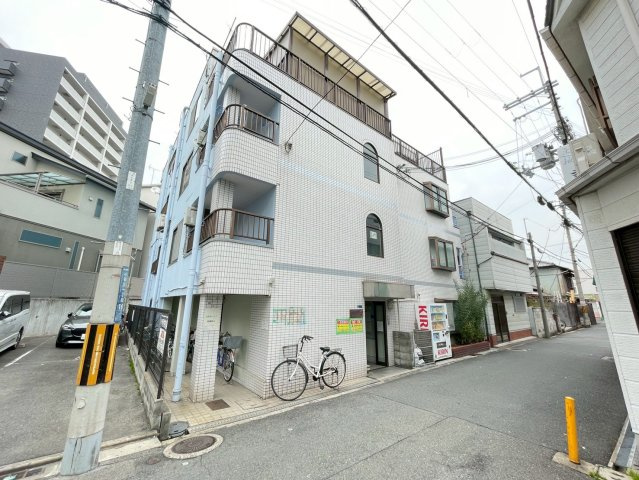 サニーマンションの外観