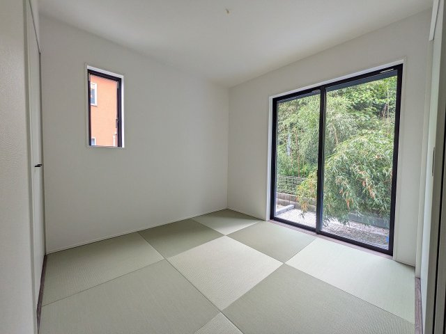 八王子市　弐分方町　新築一戸建て　５期の和室|～リビングに隣接している4.5帖の和洋室です～