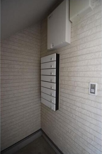 サンプレミオ十番町の設備|ポストです