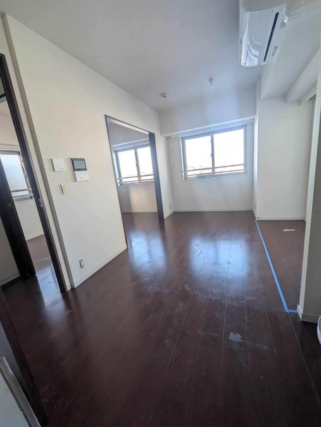 【居間・リビング】