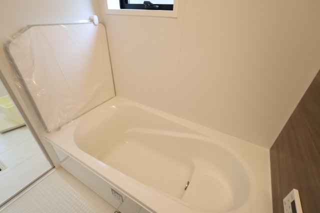 《仲介手数料無料》川越市上野田町13-26新築一戸建てリーブルガーデンの浴室