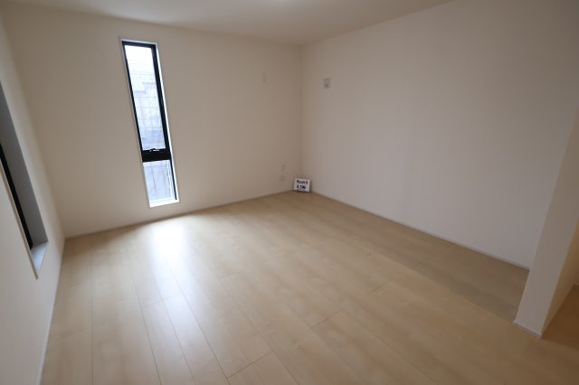 《仲介手数料無料》川越市上野田町13-26新築一戸建てリーブルガーデンの洋室