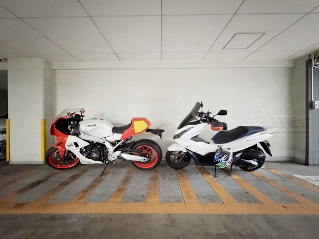【駐車場】 | クレストフォルム田町ベイフロントスクエア | バイク置き場。空き区画の有無や駐輪料金、サイズおよび排気量規定などについては、改めてお問い合わせください。～即日のご見学可能～　お問合せはお気軽にどうぞ。