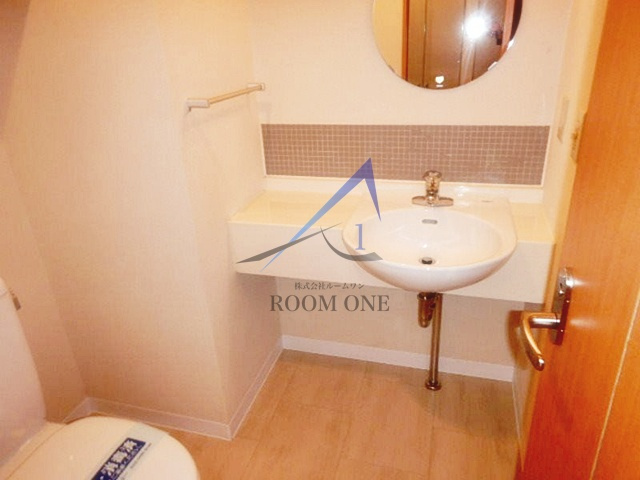 ヴィルラフィーネ東新宿の洗面所|洗面台です。