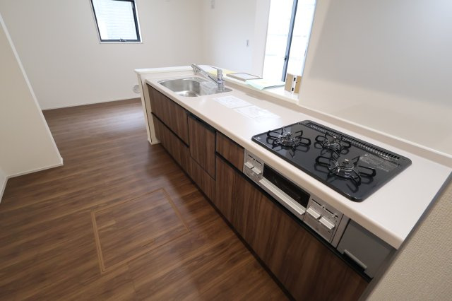 《仲介手数料無料》川越市上野田町13-26新築一戸建てリーブルガーデンのキッチン