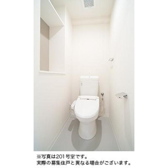 【トイレ】 | ピースフル | ※写真は同タイプ住戸です。