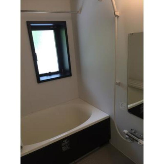 【浴室】 | ピースフル | ※写真は同タイプ住戸です。