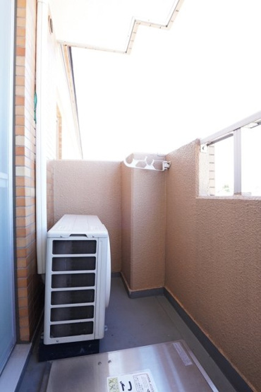 【バルコニー】 | ホーユウコンフォルト白楽　Ａ棟