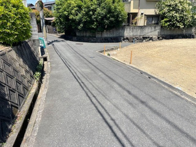 【前面道路含む現地写真】 | 枚方市香里ケ丘４丁目　土地