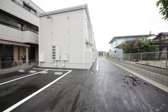 リーブルファイン東水代の駐車場