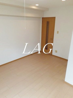 【居間・リビング】 | ベルグラン・プルーネ | 洋室のお部屋です。