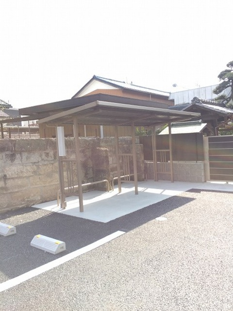 プリムヴェール　十六番館のその他共用部分|敷地内駐輪場。