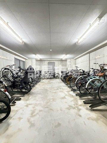 マホロバの駐車場|駐輪場