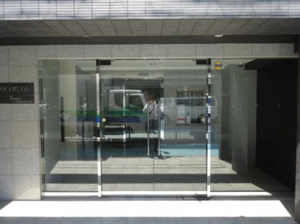 アランシア本所吾妻橋のエントランス