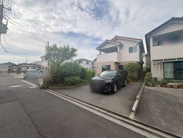中古戸建・中古住宅　郡山市名倉　桜小学校・第三中学校の前面道路含む現地写真