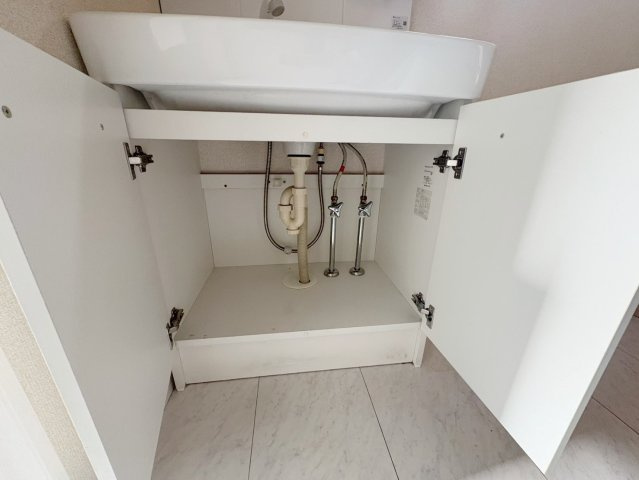 中古戸建・中古住宅　郡山市名倉　桜小学校・第三中学校の玄関