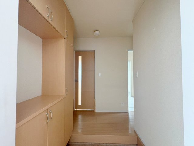 中古戸建・中古住宅　郡山市名倉　桜小学校・第三中学校の玄関