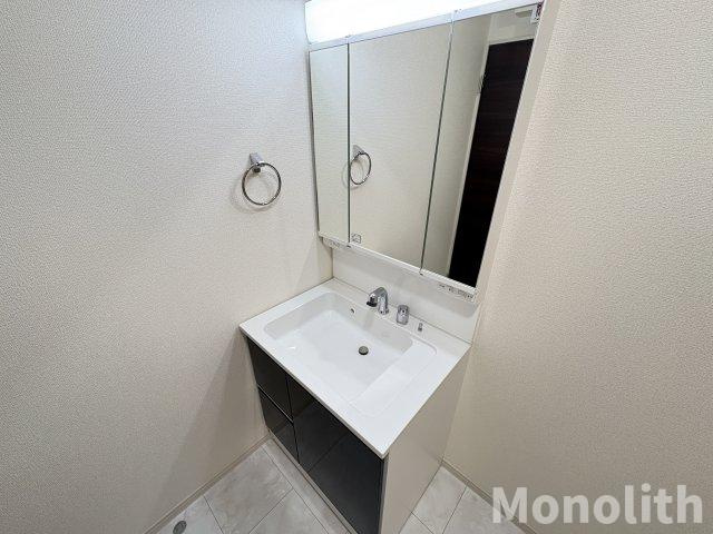 岸和田市岸野町戸建の洗面所