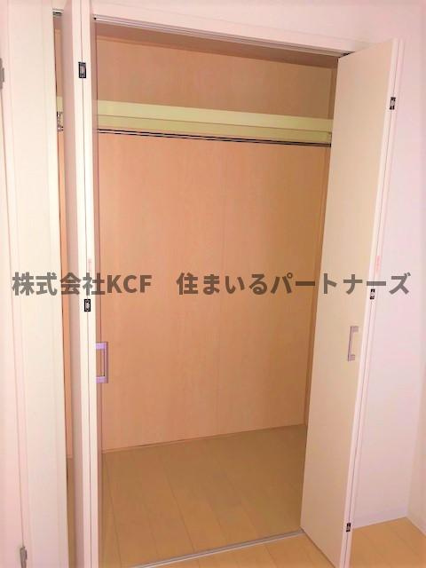 エトランゼ宮本3の収納|こまごまとしたものを収納できそうですね