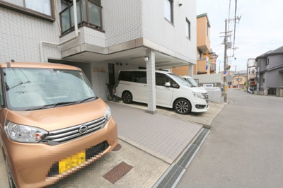 【駐車場】 | ヴェール曽根