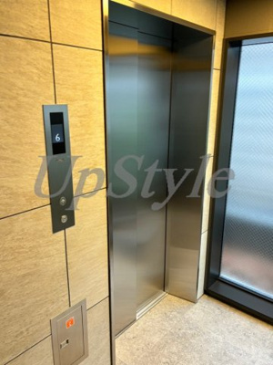 【玄関】 | エルフォルテ東日暮里