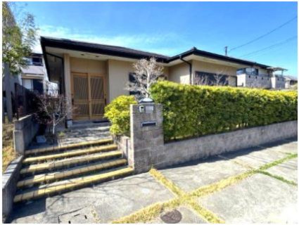 阪南市桃の木台６丁目　中古戸建の外観|見学予約について
平日はもちろん、夜間のご案内も承っております。お気軽にお問合せください。