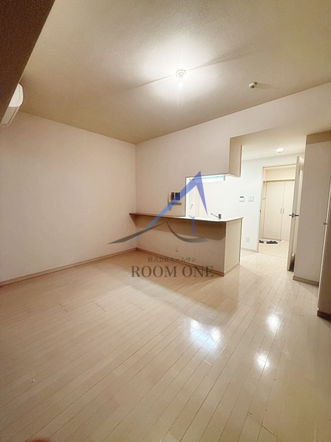 バンブー岩本町の居間・リビング|洋室のお部屋です。