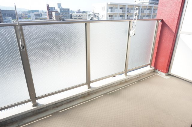 熊本市中央区水前寺１丁目の賃貸マンションのバルコニー