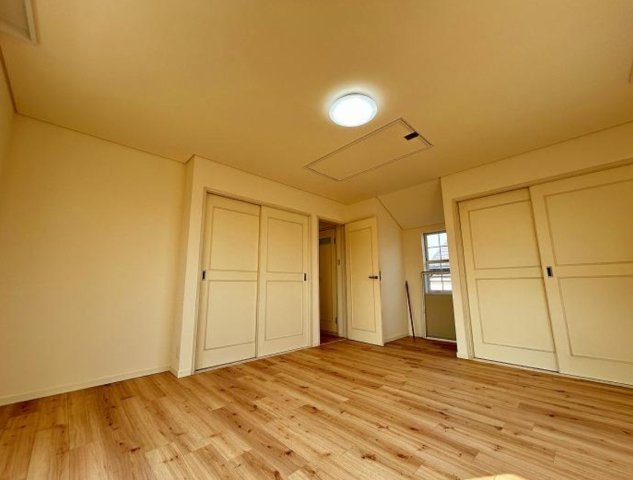 横浜市泉区白百合３丁目 中古戸建て【仲介手数料半額】の洋室