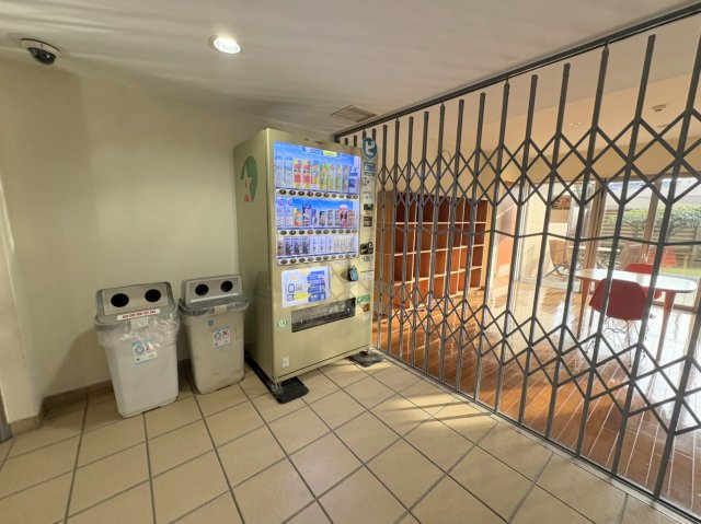 ソフィア美浜ライトプラザのその他共用部分|共用部・敷地内自動販売機