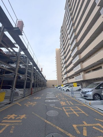 ソフィア美浜ライトプラザの駐車場|共用部・駐車場